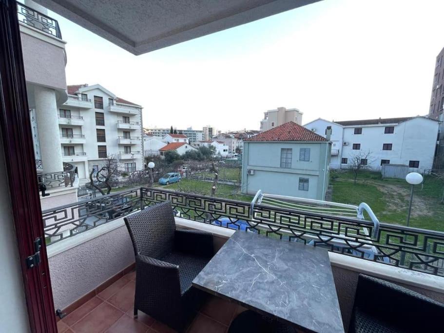 Villa Roselina Budva Exterior photo
